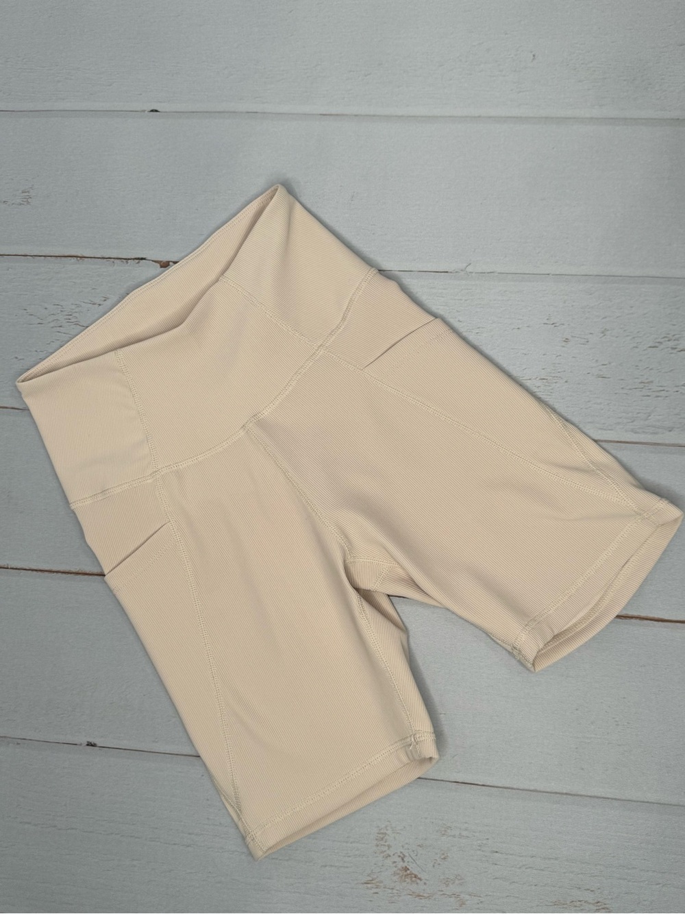 NWT - ALLFENIX Ribbed Pocket Bike Shorts Clay Size XS